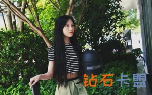 和平精英：总决赛圈1打2该怎么办？呆萌独门实操，真实五指女战神
